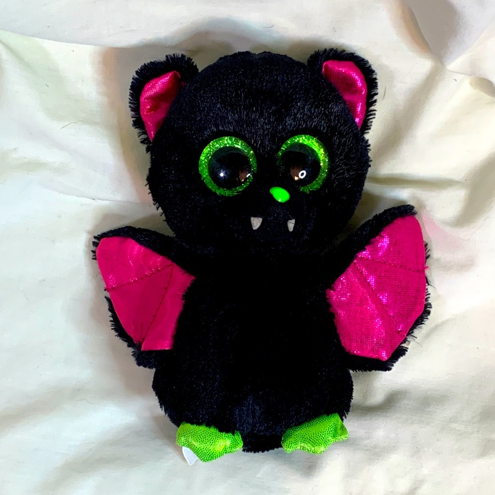 Ty Beanie Boos Igor the Bat EUC 6” Plush Stuffed Animal Toy HALLOWEEN